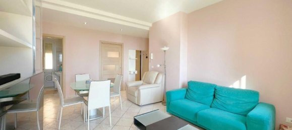 Apartamento de 3 habitaciónes en Bordighera, Italy No. 208396 20