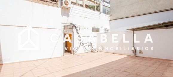 Коммерческая недвижимость 382м² в Валенсия, Испания № 172161 2