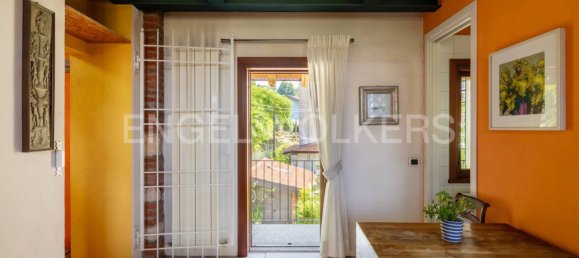 1 bedroom House in Taino, Italy No. 305965 10