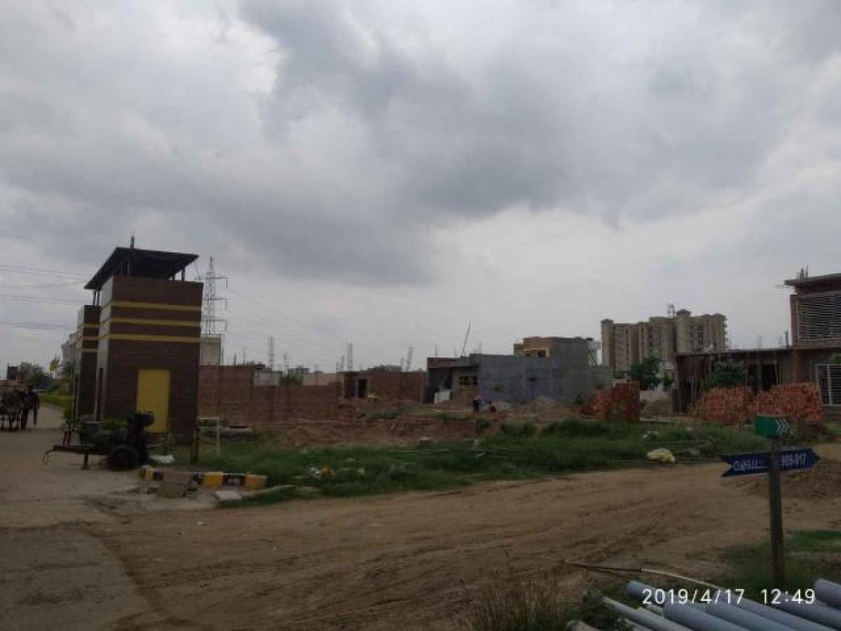  Land in Mohali, India No. 31346