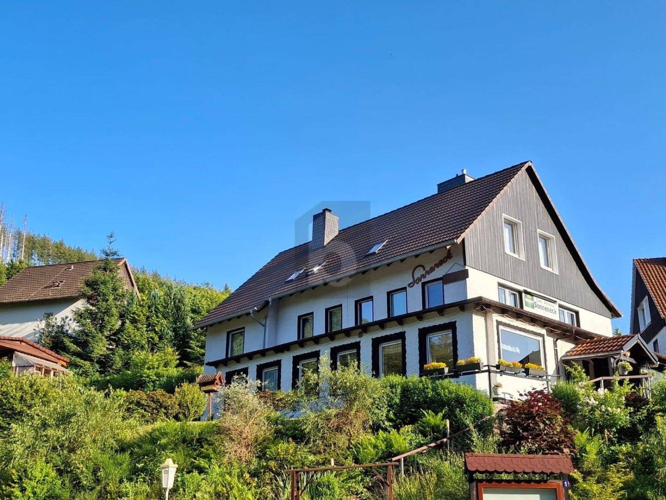 12 rooms Building in Gottingen, Germany No. 295426
