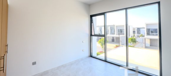 4 غرف نوم تاون هاوس في Dubai Land, UAE رقم 28866 15