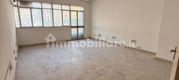 5-salle Propriété commerciale à Palermo, Italy No. 287384 8