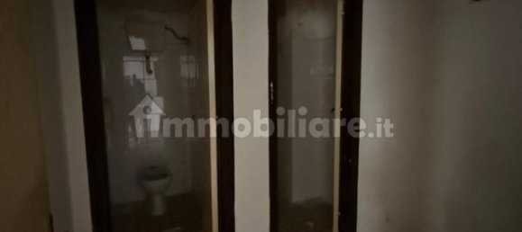 5-salle Propriété commerciale à Palermo, Italy No. 287384 10