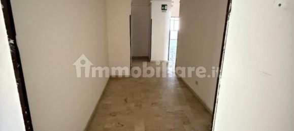 5-salle Propriété commerciale à Palermo, Italy No. 287384 15