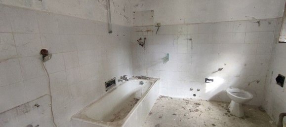 Villa de 5 divisões em Azzano d'Asti, Italy N.º 134372 12