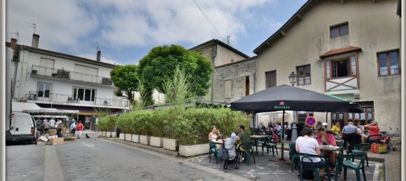 104m² Commercial property in Sainte-Foy-la-Grande, France No. 187848 6