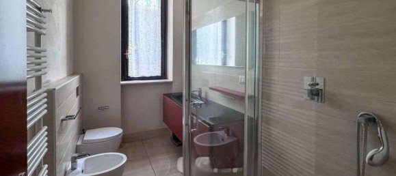 4-Zimmer Wohnung in Varese, Italy, Nr. 36852 18