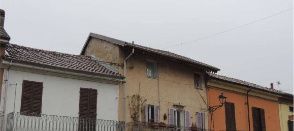 Casa T2 em Confienza, Italy N.º 195977 2