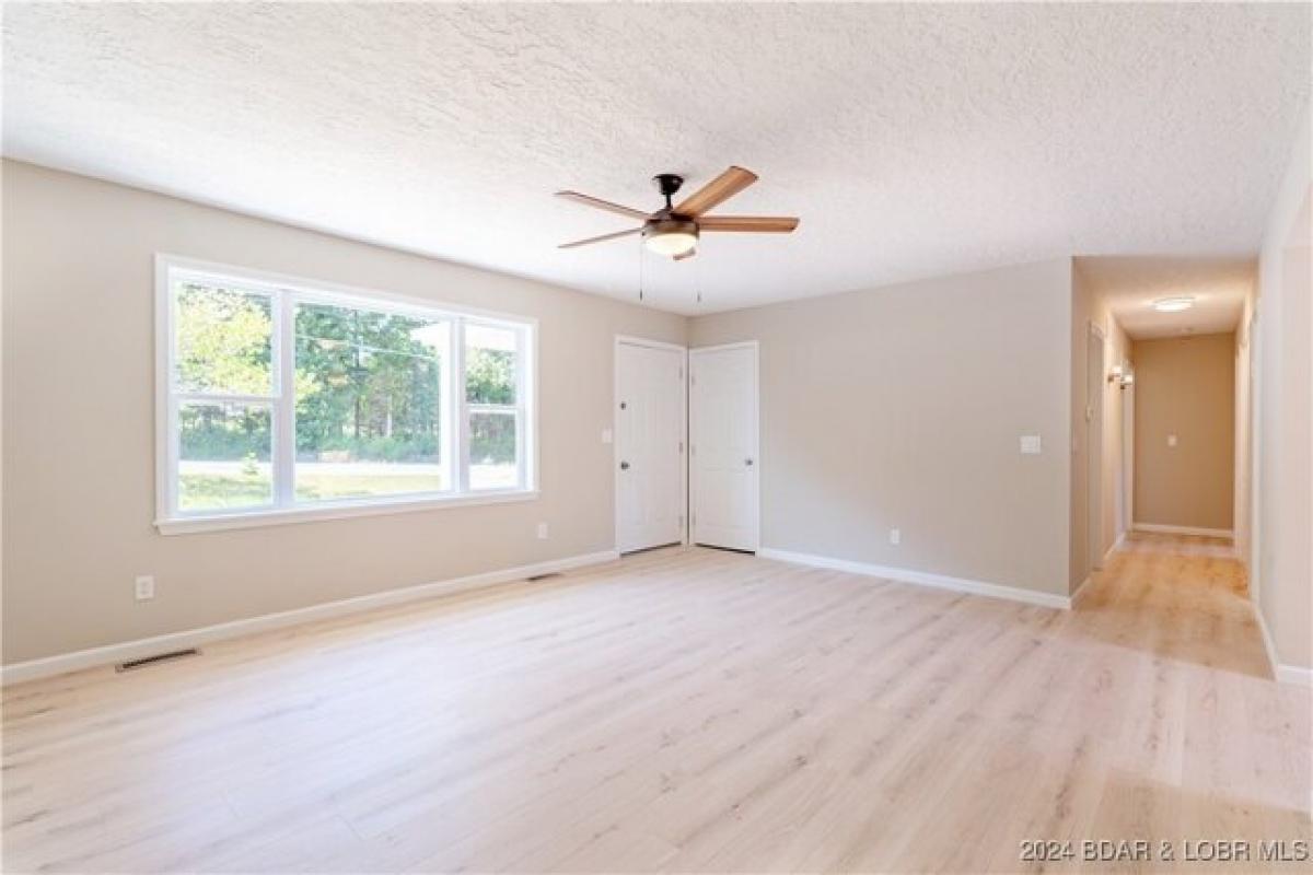 3 bedrooms House in Camdenton, USA No. 403425