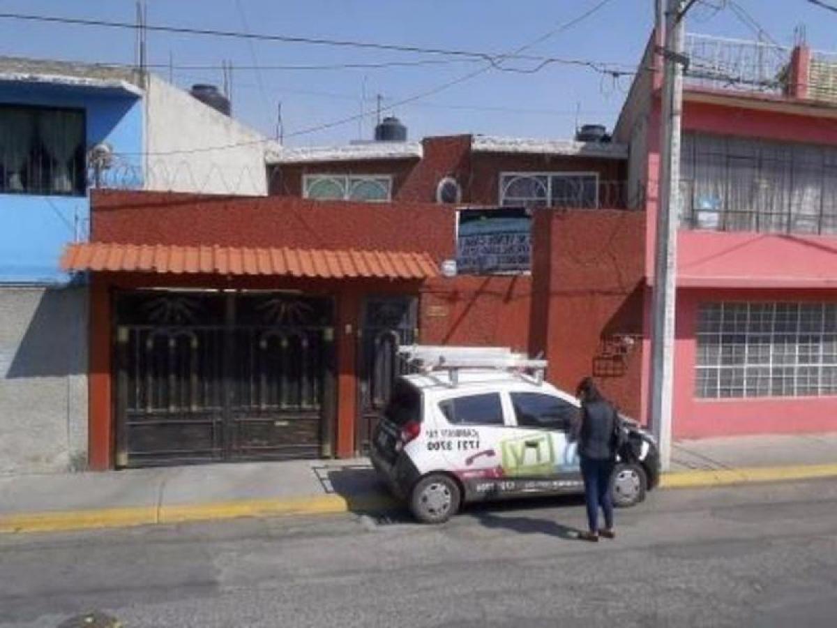 3 bedrooms House in Tlalnepantla, Mexico No. 224206