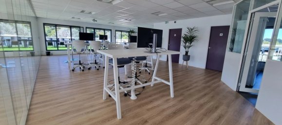 6 rooms Commercial property in Croissy-sur-Seine, France No. 162355 3