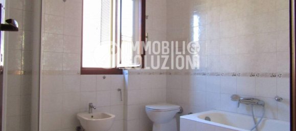 4 rooms Apartment in Solza, Italy No. 32170 28