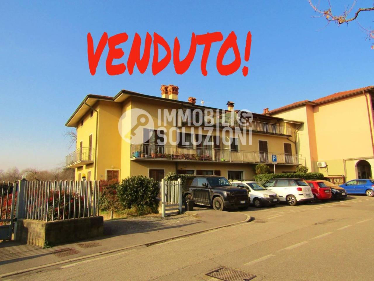 4 rooms Apartment in Solza, Italy No. 32170