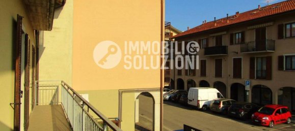4 rooms Apartment in Solza, Italy No. 32170 10
