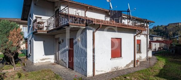 11غرفة منزل في Capriolo, Italy رقم 84384 20