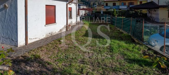 11غرفة منزل في Capriolo, Italy رقم 84384 18