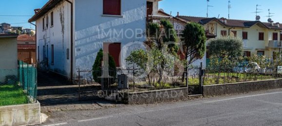 11غرفة منزل في Capriolo, Italy رقم 84384 22