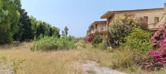 Villa de 4 habitaciónes en Castelvetrano, Italy No. 83989 4