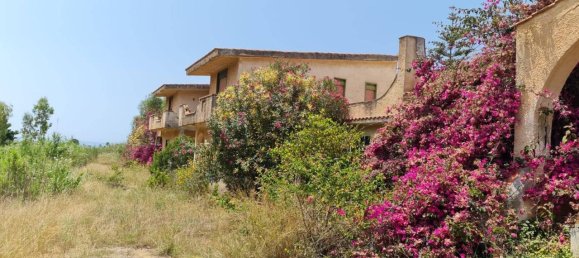 Villa de 4 habitaciónes en Castelvetrano, Italy No. 83989 3