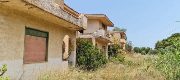 Villa de 4 habitaciónes en Castelvetrano, Italy No. 83989 7