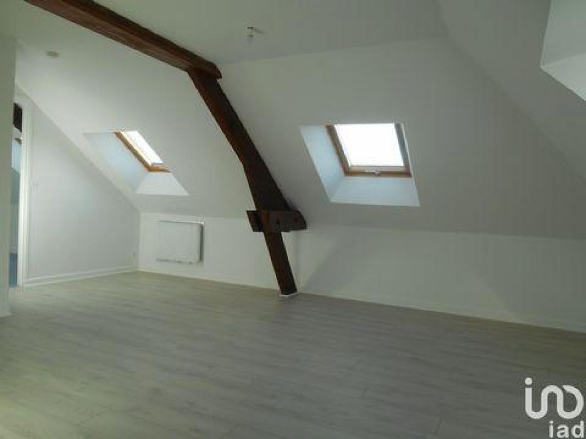 2 bedrooms Condo in Montataire, France No. 8634