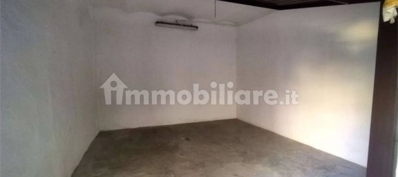 22m² Garage in Tortona, Italy No. 346354 3