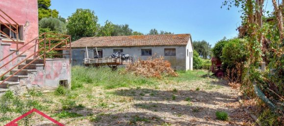 5 rooms House in Potenza Picena, Italy No. 261174 11