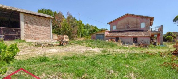 5 rooms House in Potenza Picena, Italy No. 261174 16