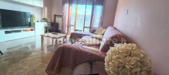 2 bedrooms Apartment in Sant'Elpidio a Mare, Italy No. 300482 4