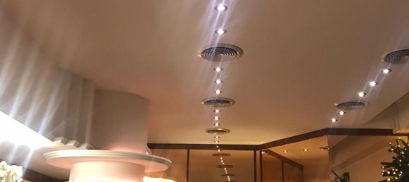 90m² Commercial property in Milan, Italy No. 243766 12