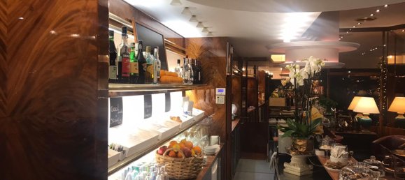 90m² Commercial property in Milan, Italy No. 243766 14