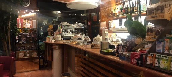 90m² Commercial property in Milan, Italy No. 243766 3