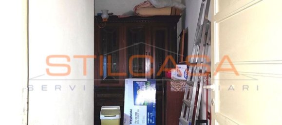 Квартира с 3 комнатами в Пезаро, Италия № 120018 9