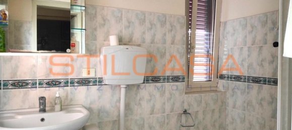 Квартира с 3 комнатами в Пезаро, Италия № 120018 12