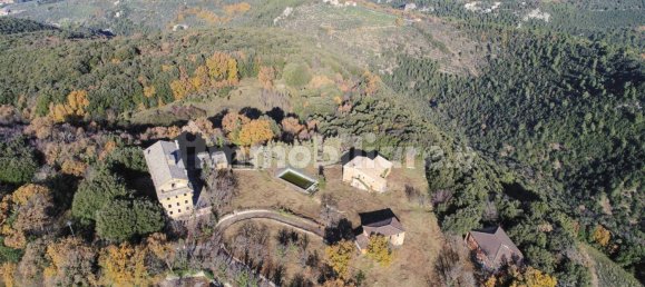 20 bedrooms House in Spoleto, Italy No. 84214 22