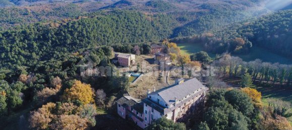 20 bedrooms House in Spoleto, Italy No. 84214 3