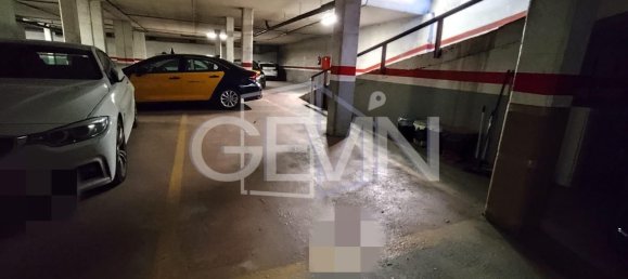 16m² Garage in Santa Perpetua De Mogoda, Spain No. 161905 3