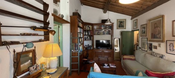 8 rooms Villa in Florence, Italy No. 120565 11