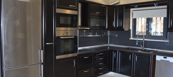 Propiedad comercial de 3 dormitorios en Chania, Greece No. 244 4