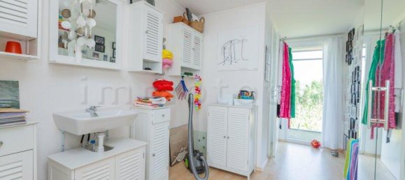 Дом с 3 комнатами в Руст, Австрия № 156772 34