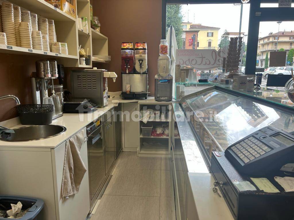 Imóvel comercial de 2 divisões em Maranello, Italy N.º 226913