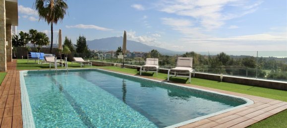 4 chambres Villa à Malaga, Spain No. 40974 37