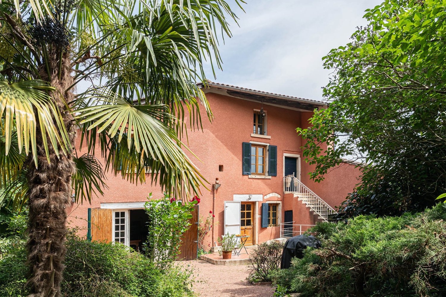 4 bedrooms Villa in Charentay, France No. 202764