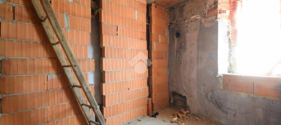 3 bedrooms House in Chatillon, Italy No. 340618 19