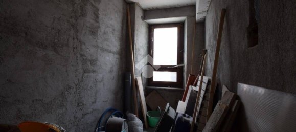 3 bedrooms House in Chatillon, Italy No. 340618 12