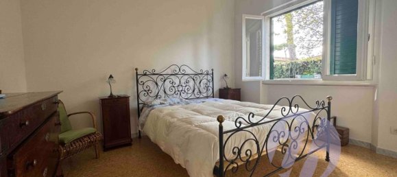 4 bedrooms Apartment in Pietrasanta, Italy No. 323052 10