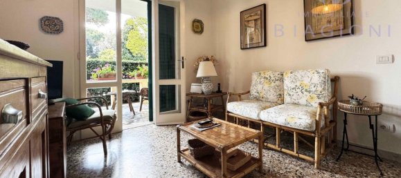4 bedrooms Apartment in Pietrasanta, Italy No. 323052 9
