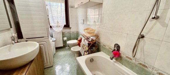 3 Schlafzimmer Wohnung in Caravaggio, Italy, Nr. 380865 13