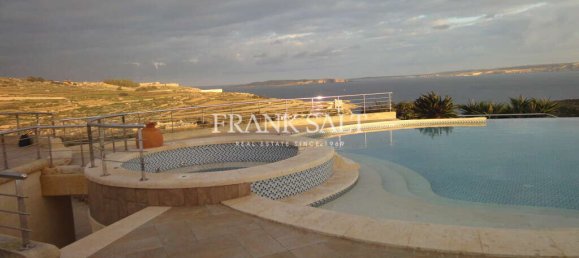 Вилла с 3 спальнями в Саннат, Мальта № 5559 4